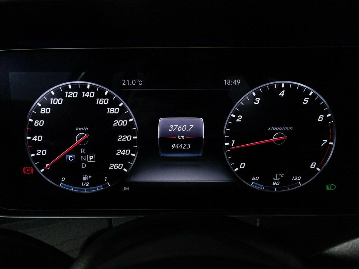 Mercedes-Benz E-Класс 2019 года с пробегом. Фото: #11