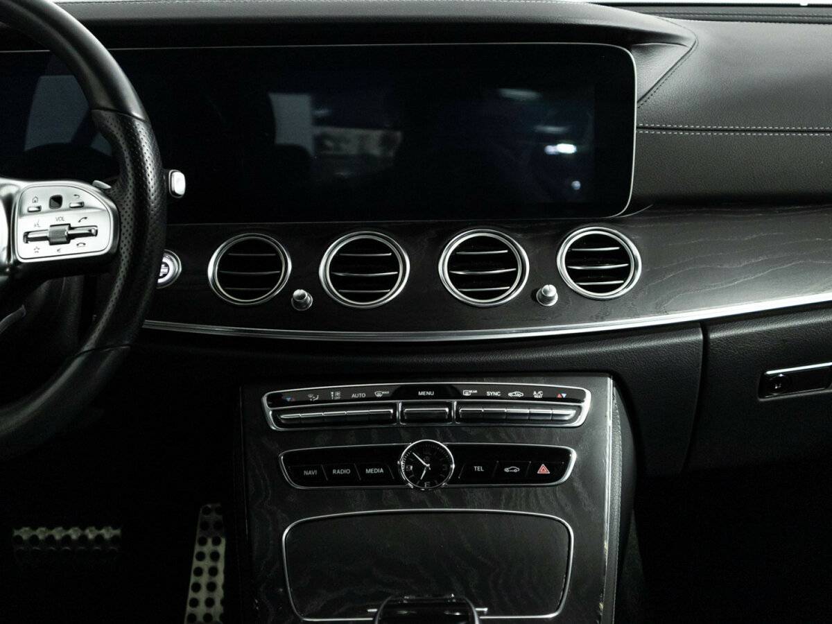 Mercedes-Benz E-Класс 2019 года с пробегом. Фото: #13