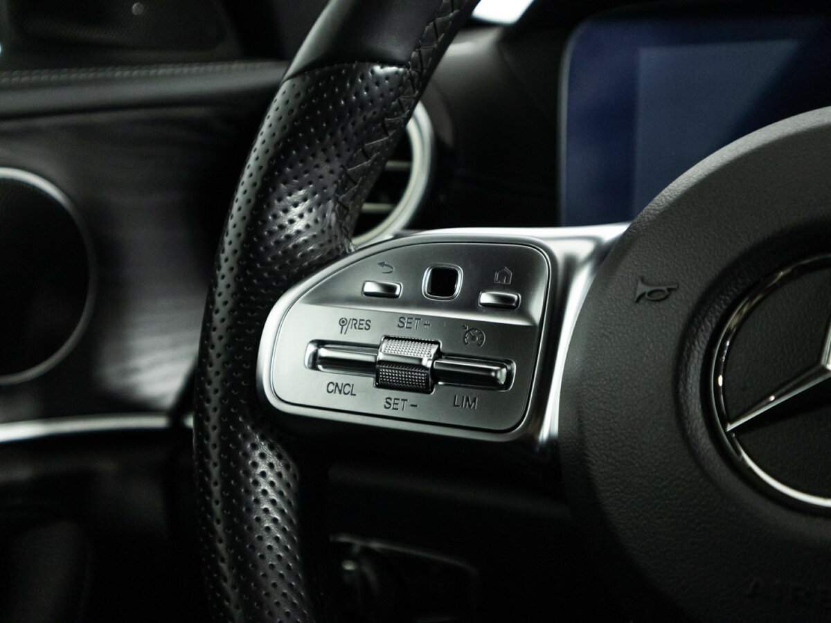 Mercedes-Benz E-Класс 2019 года с пробегом. Фото: #18