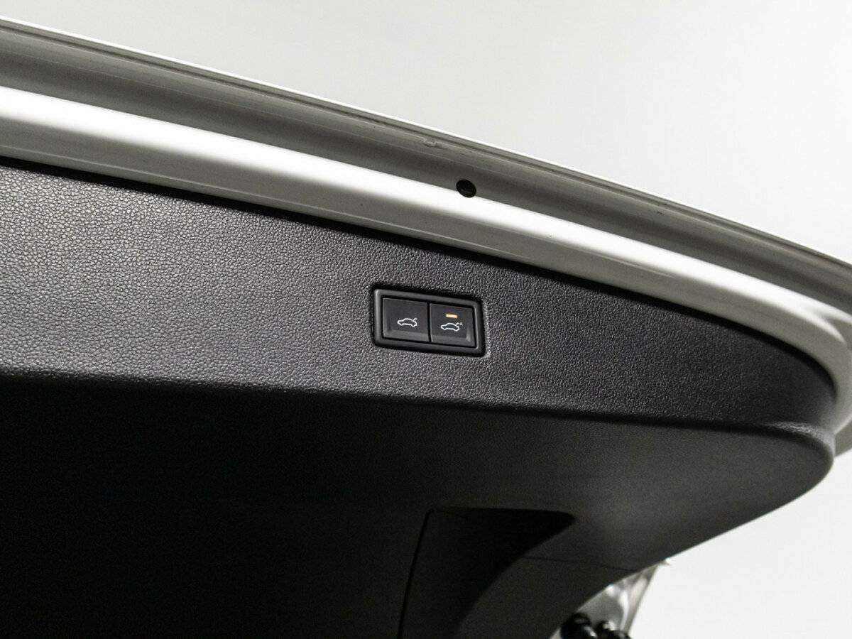 Volkswagen Tiguan 2020 года с пробегом. Фото: #15