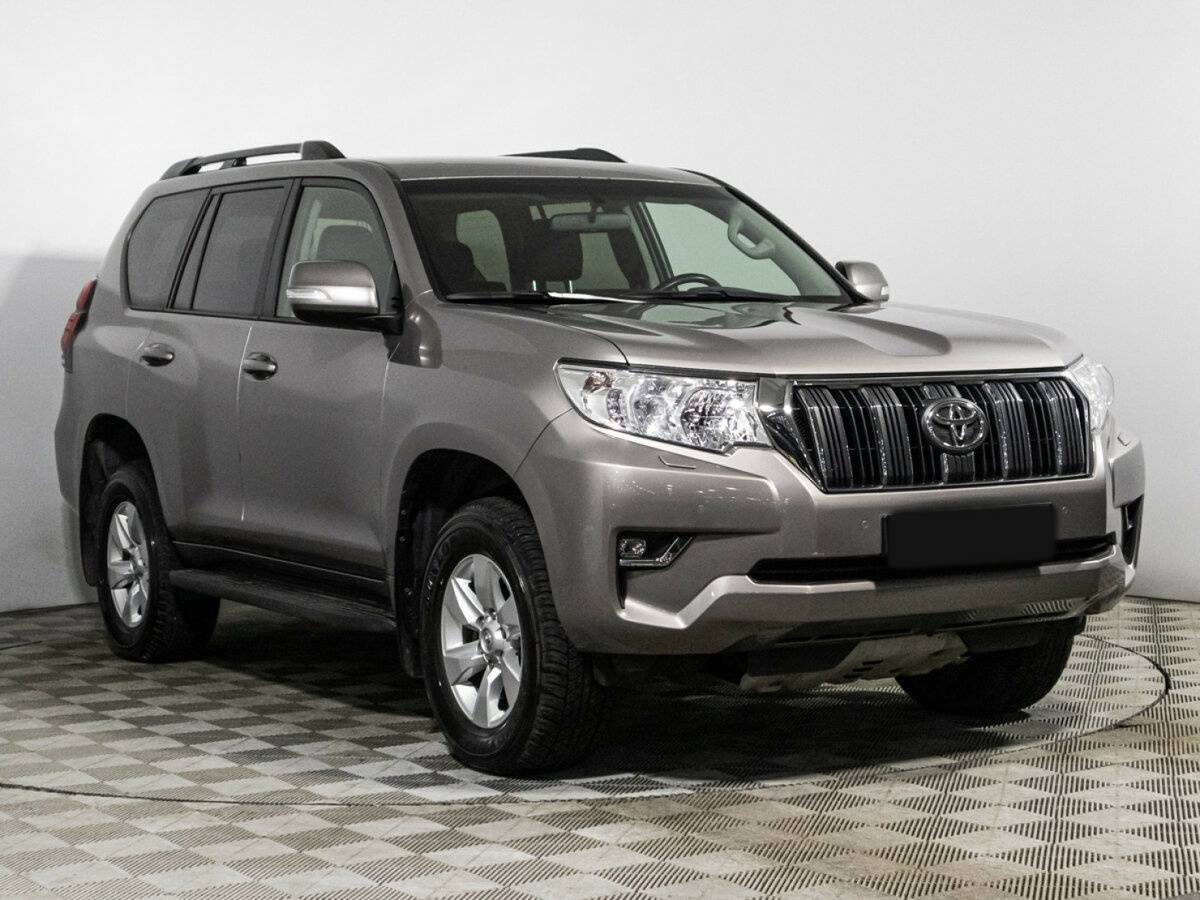 Toyota Land Cruiser Prado 2020 года с пробегом. Фото: #2
