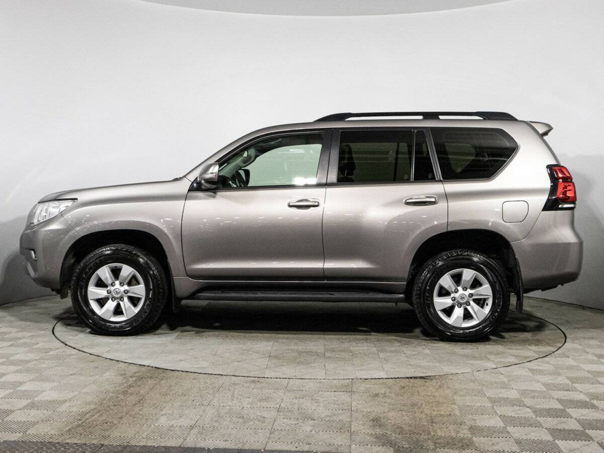 Toyota Land Cruiser Prado 2020 года с пробегом. Фото: #7
