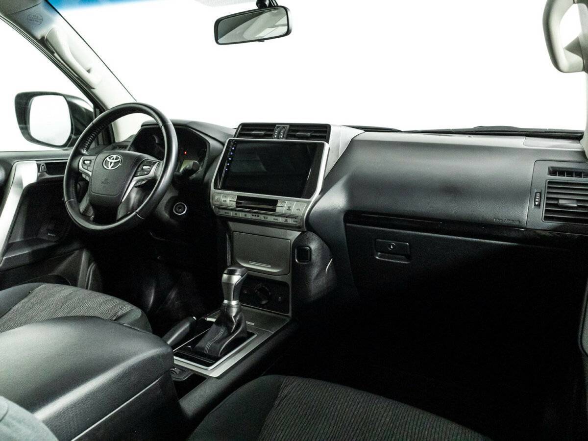 Toyota Land Cruiser Prado 2020 года с пробегом. Фото: #8