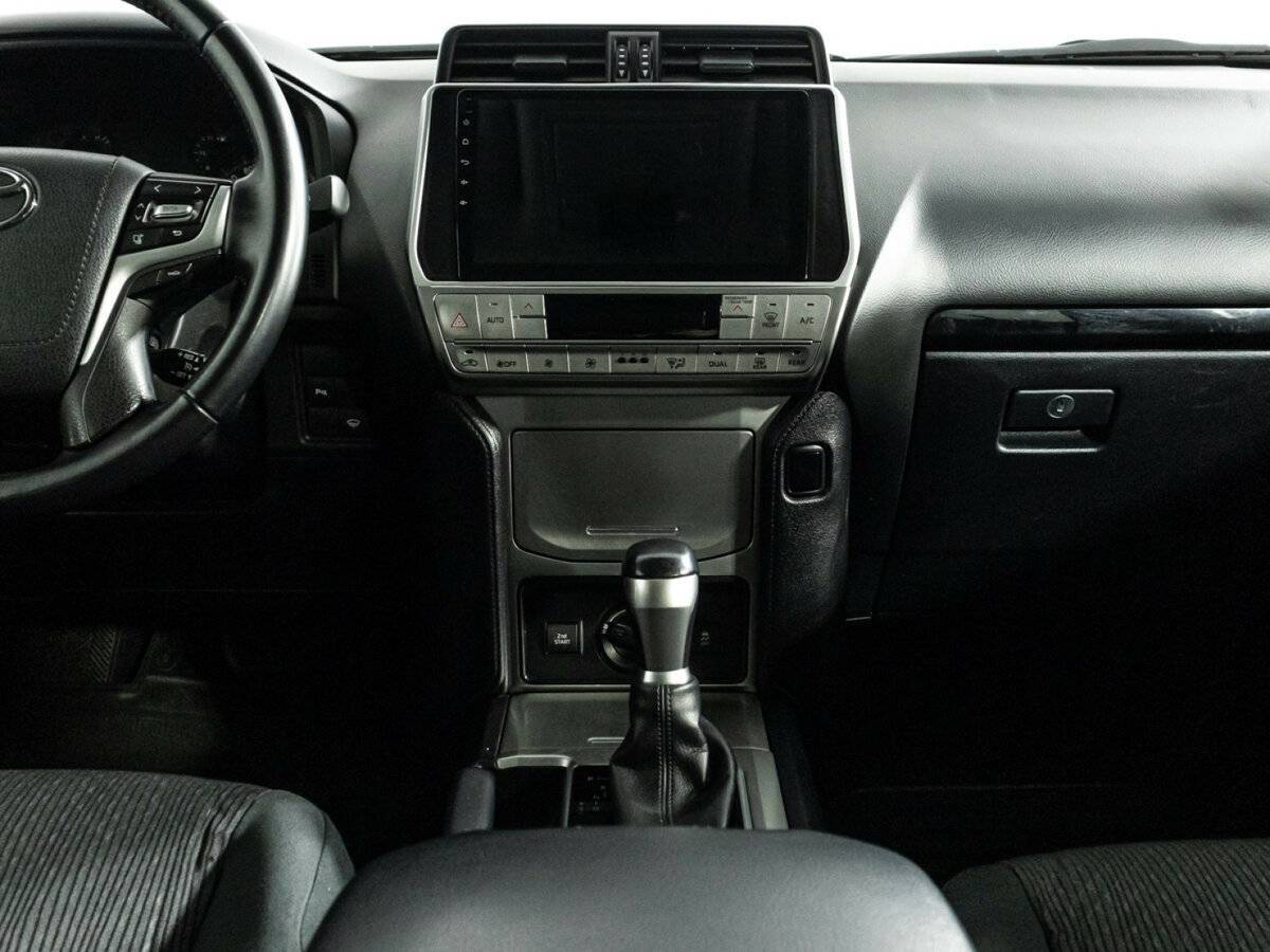 Toyota Land Cruiser Prado 2020 года с пробегом. Фото: #13