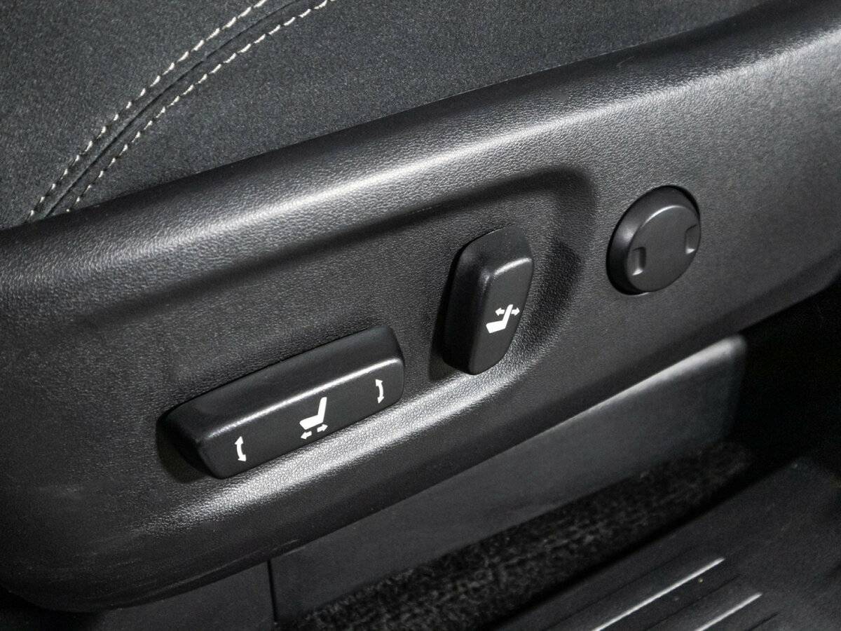 Toyota Land Cruiser Prado 2020 года с пробегом. Фото: #16