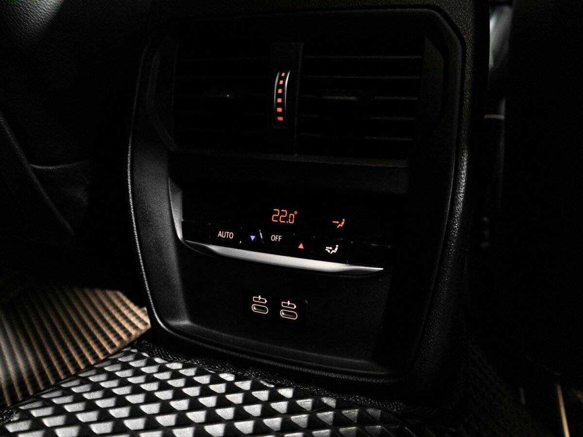 BMW 3 серии 2021 года с пробегом. Фото: #26