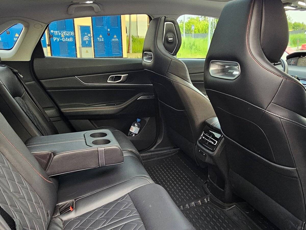 Changan UNI-K 2023 года с пробегом. Фото: #13