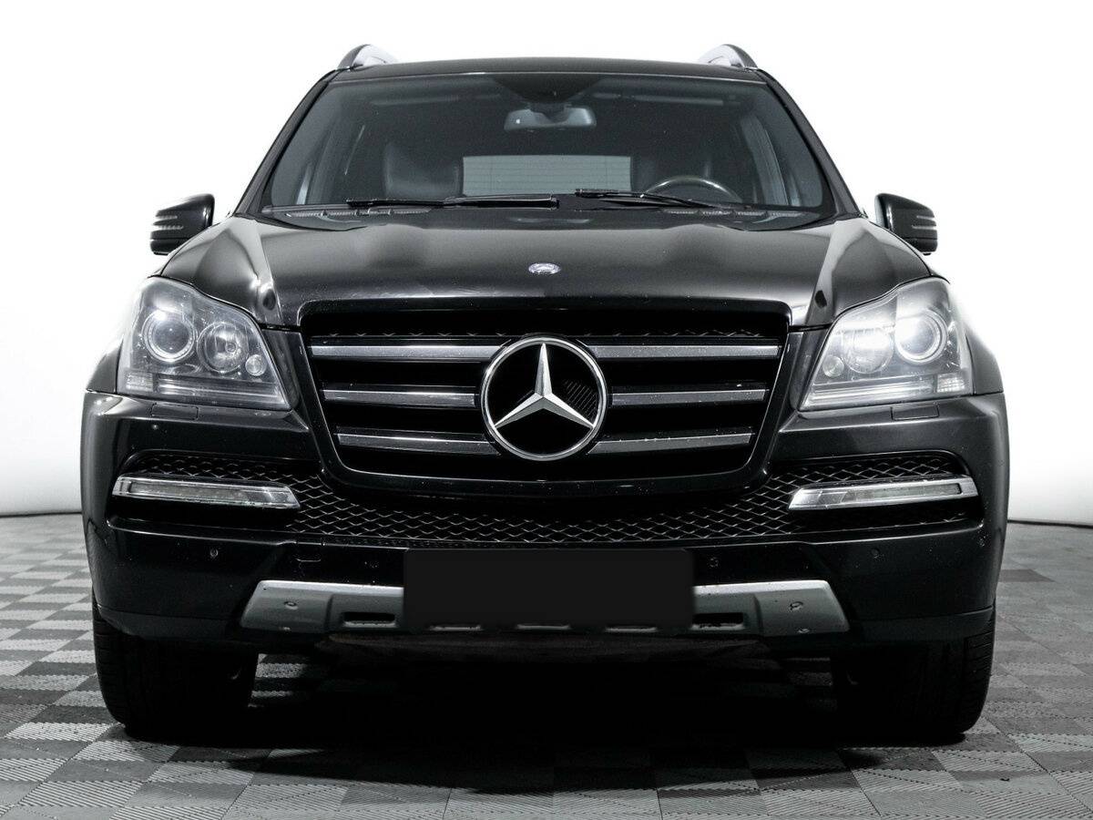 Mercedes-Benz GL-Класс 2012 года с пробегом. Фото: #1