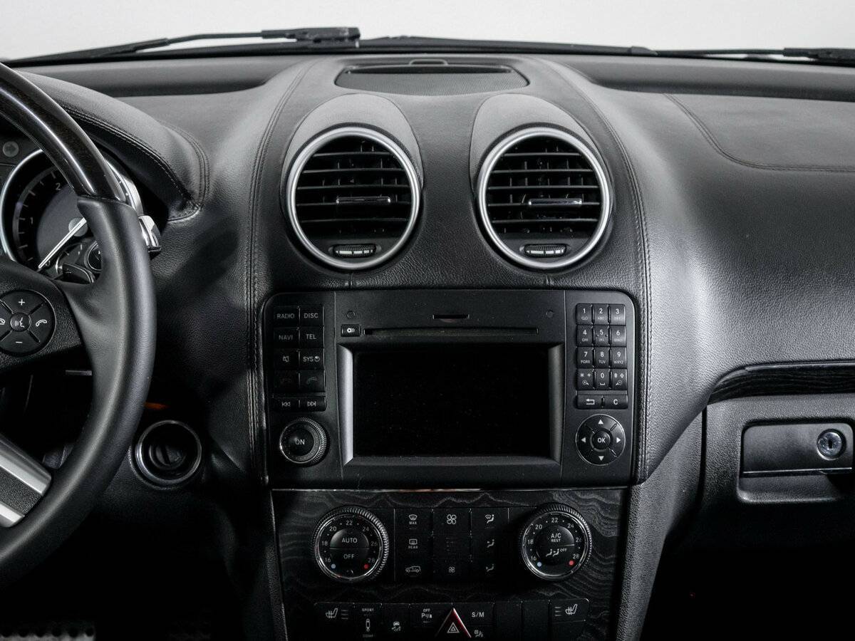 Mercedes-Benz GL-Класс 2012 года с пробегом. Фото: #12