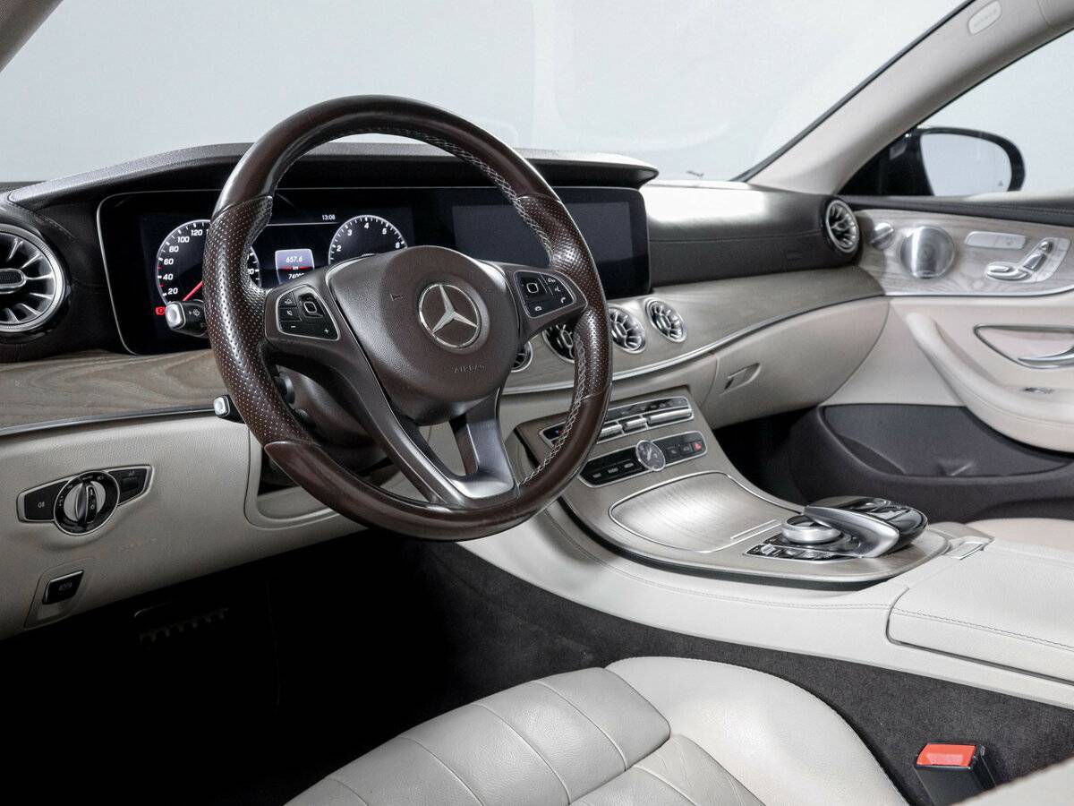 Mercedes-Benz E-Класс 2018 года с пробегом. Фото: #13