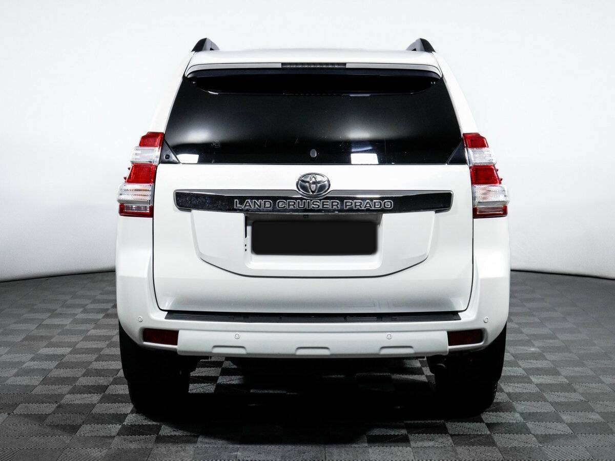 Toyota Land Cruiser Prado 2016 года с пробегом. Фото: #5
