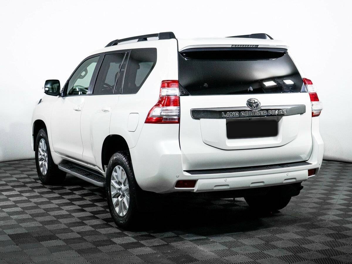 Toyota Land Cruiser Prado 2016 года с пробегом. Фото: #6