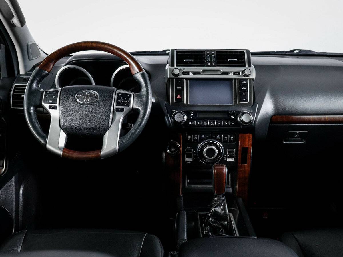 Toyota Land Cruiser Prado 2016 года с пробегом. Фото: #11