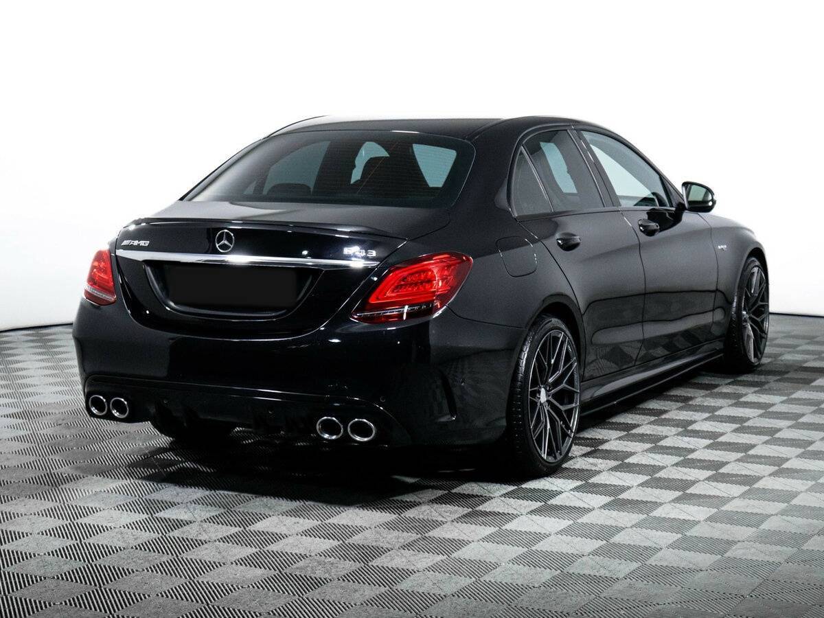Mercedes-Benz C-Класс AMG 2019 года с пробегом. Фото: #4
