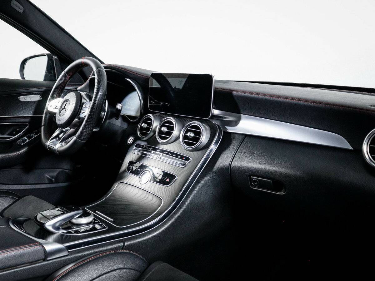 Mercedes-Benz C-Класс AMG 2019 года с пробегом. Фото: #8