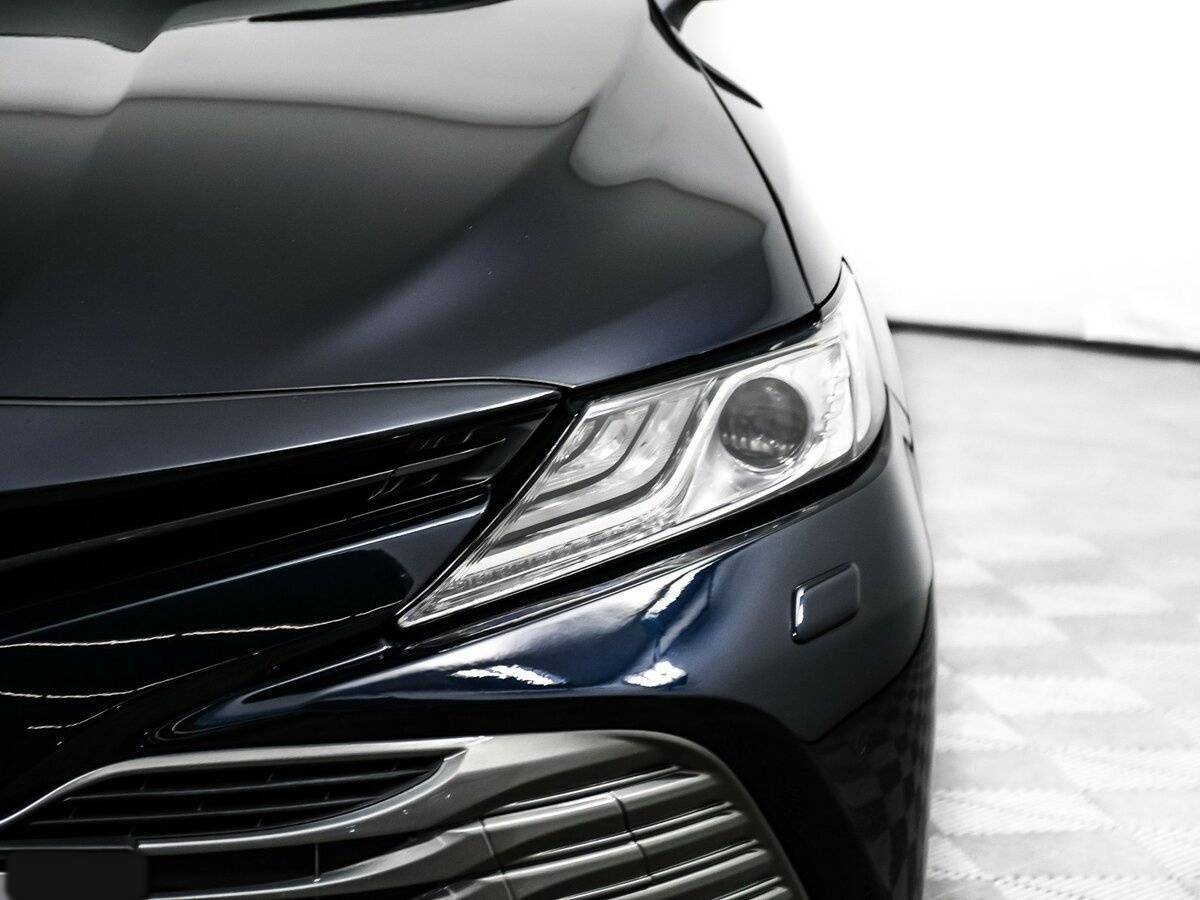 Toyota Camry 2018 года с пробегом. Фото: #14