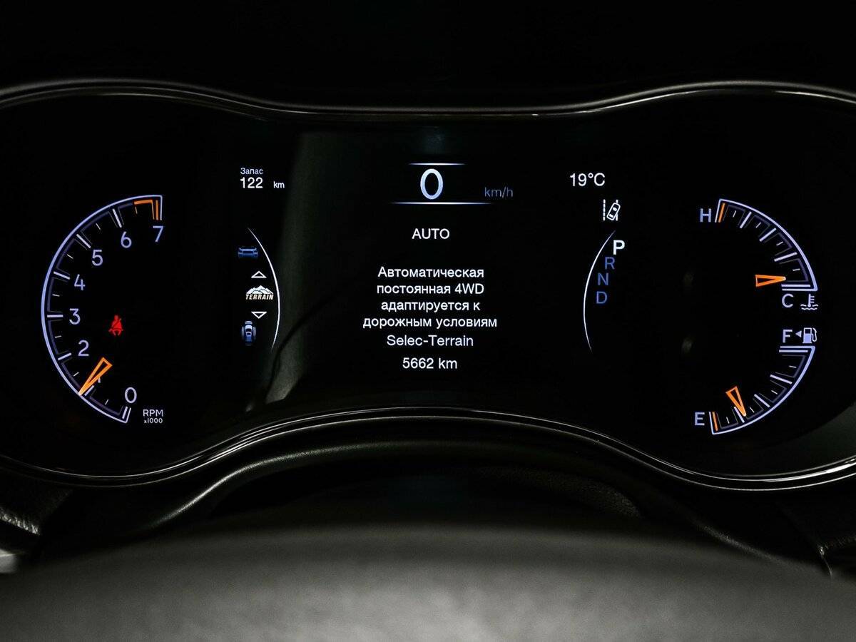 Jeep Grand Cherokee 2021 года с пробегом. Фото: #9