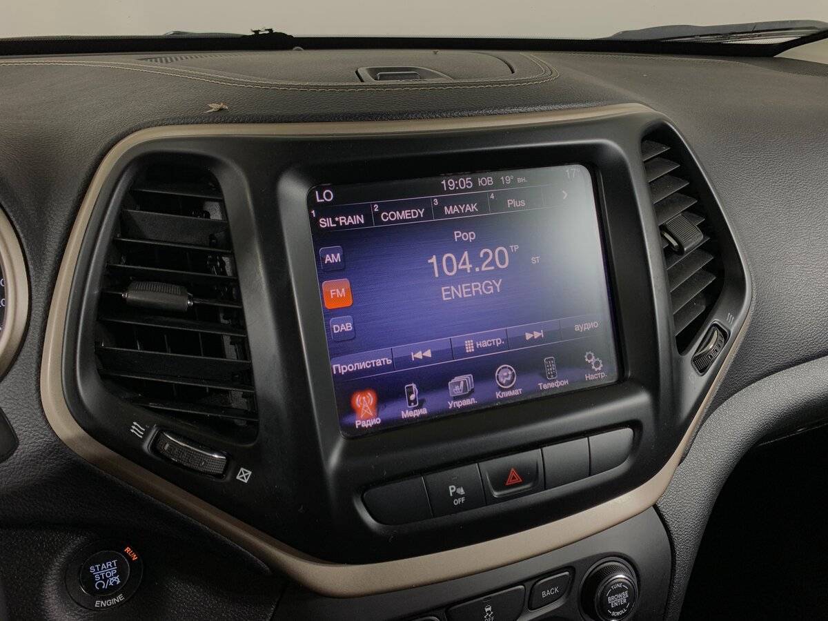 Jeep Cherokee 2014 года с пробегом. Фото: #14