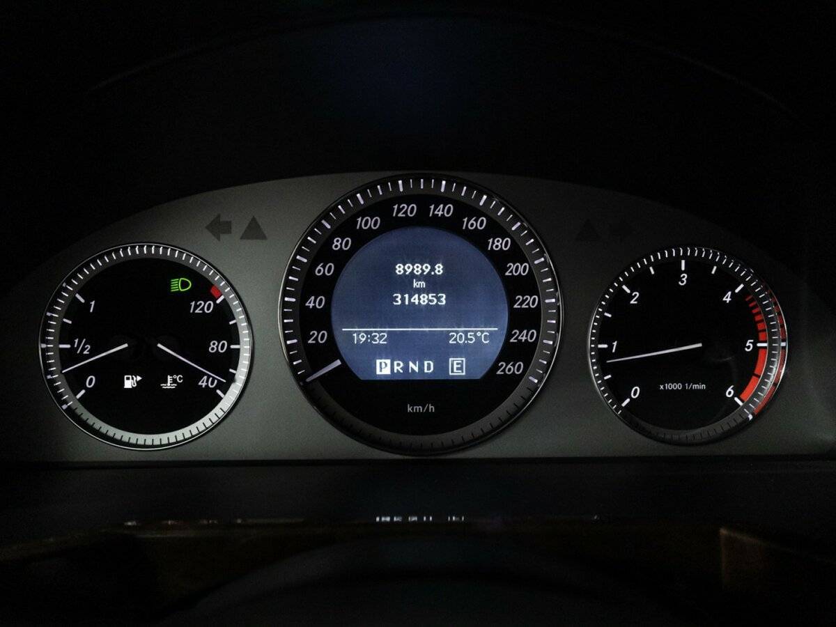 Mercedes-Benz GLK-Класс 2011 года с пробегом. Фото: #11