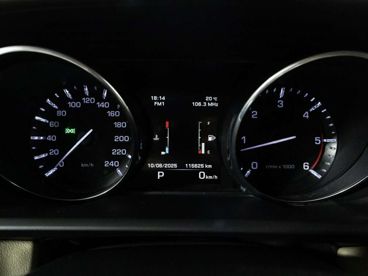 Land Rover Range Rover Sport 2014 года с пробегом. Фото: #11