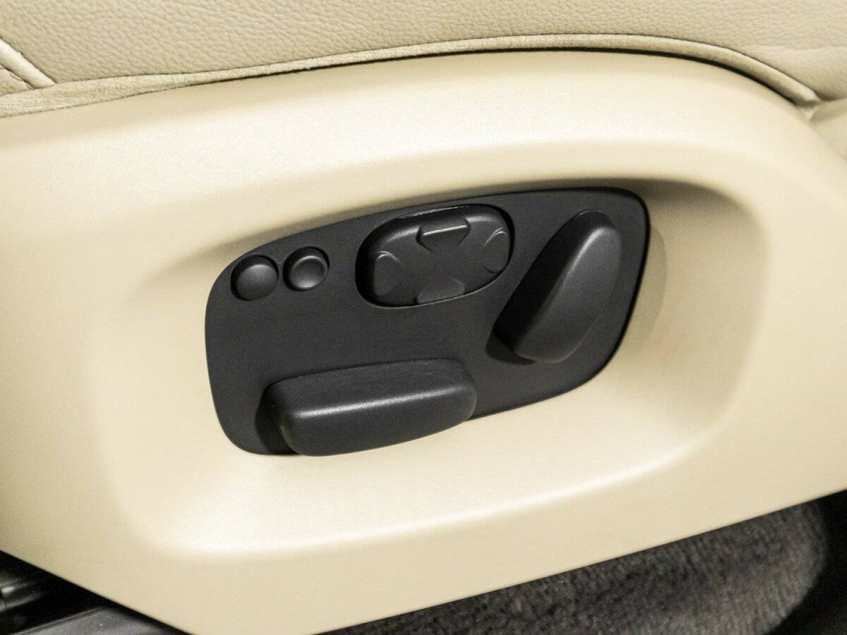 Land Rover Range Rover Sport 2014 года с пробегом. Фото: #16