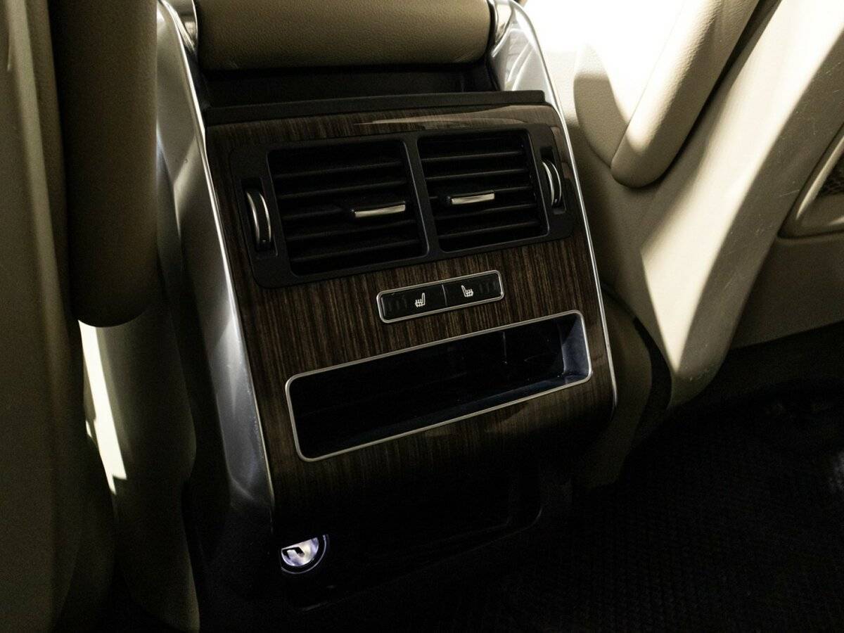 Land Rover Range Rover Sport 2014 года с пробегом. Фото: #23