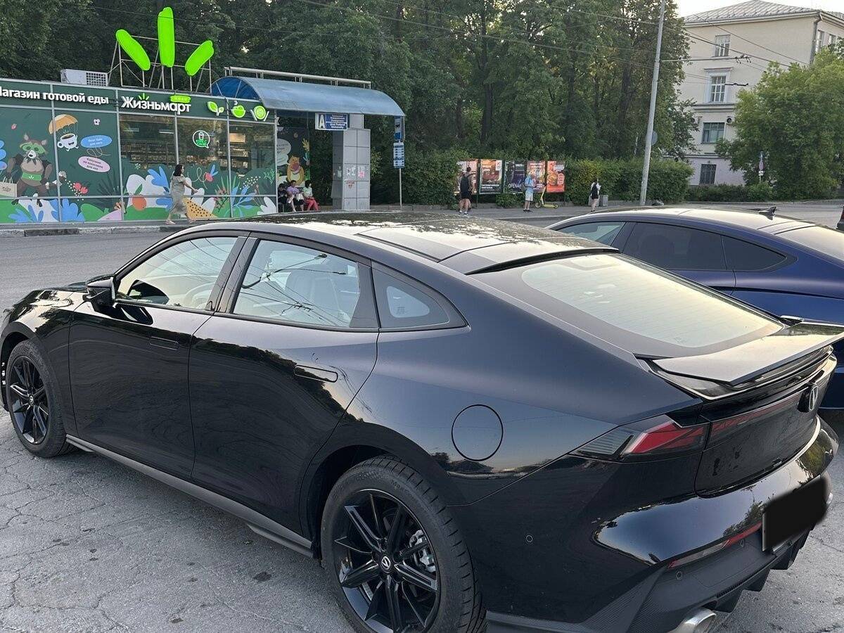 Changan UNI-V 2023 года с пробегом. Фото: #3