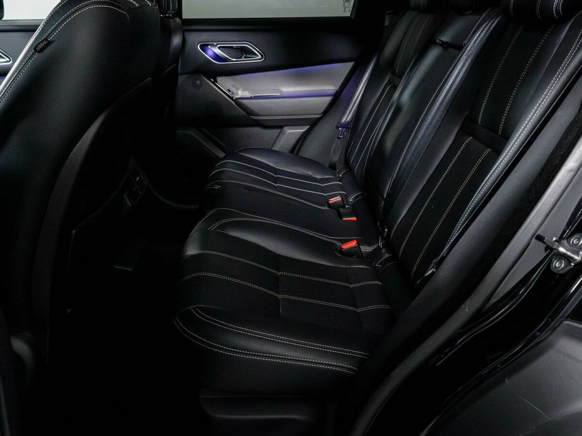Land Rover Range Rover Velar 2019 года с пробегом. Фото: #9