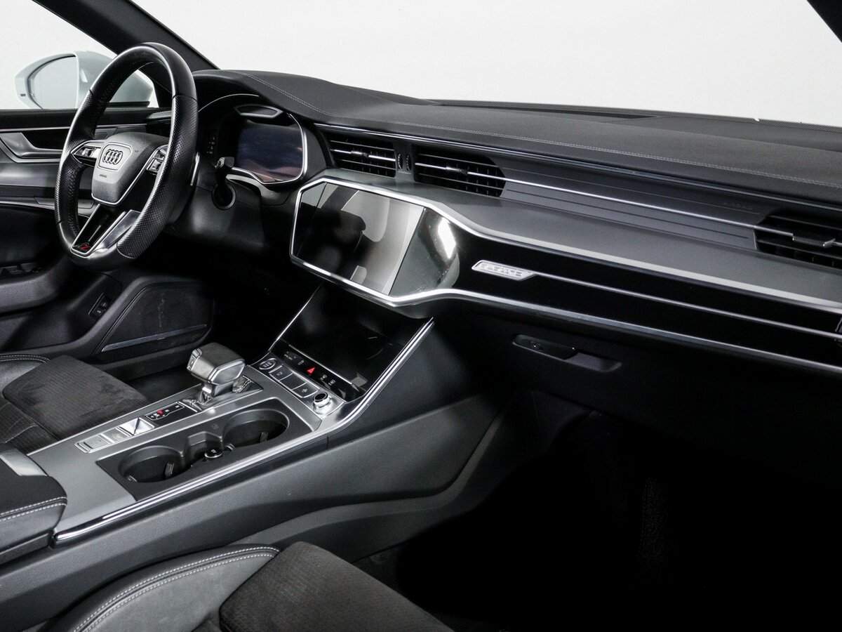 Audi A6 2020 года с пробегом. Фото: #8