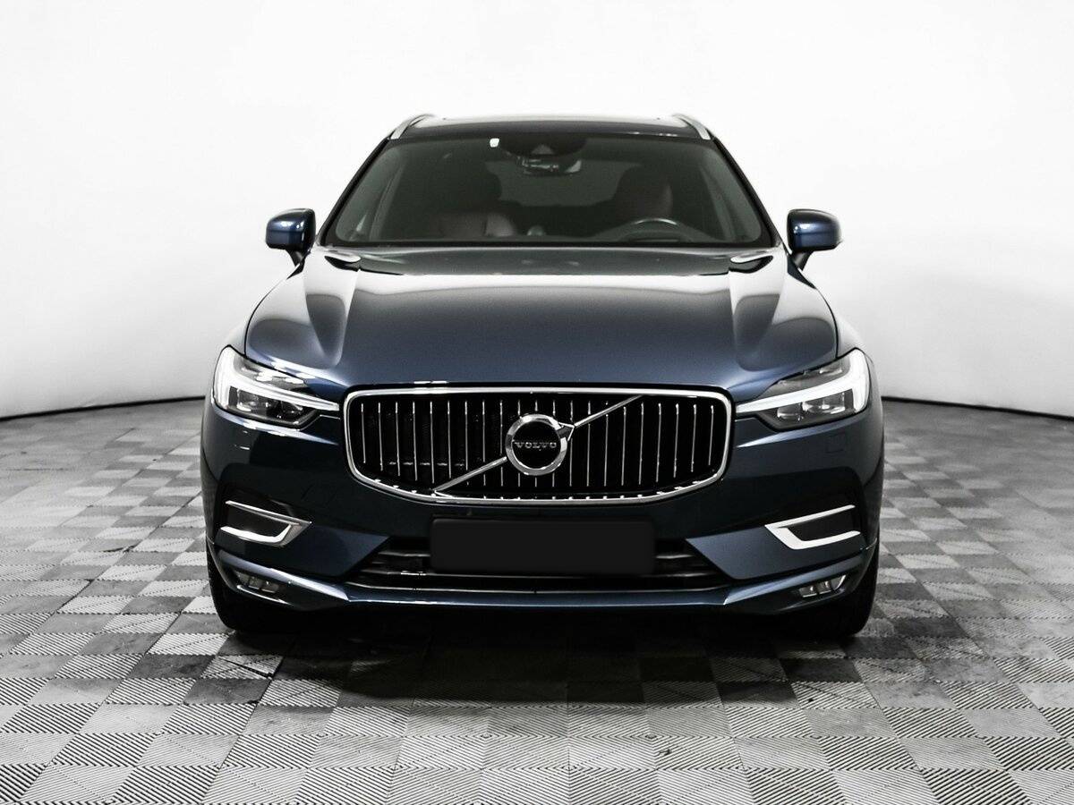 Volvo XC60 2021 года с пробегом. Фото: #1
