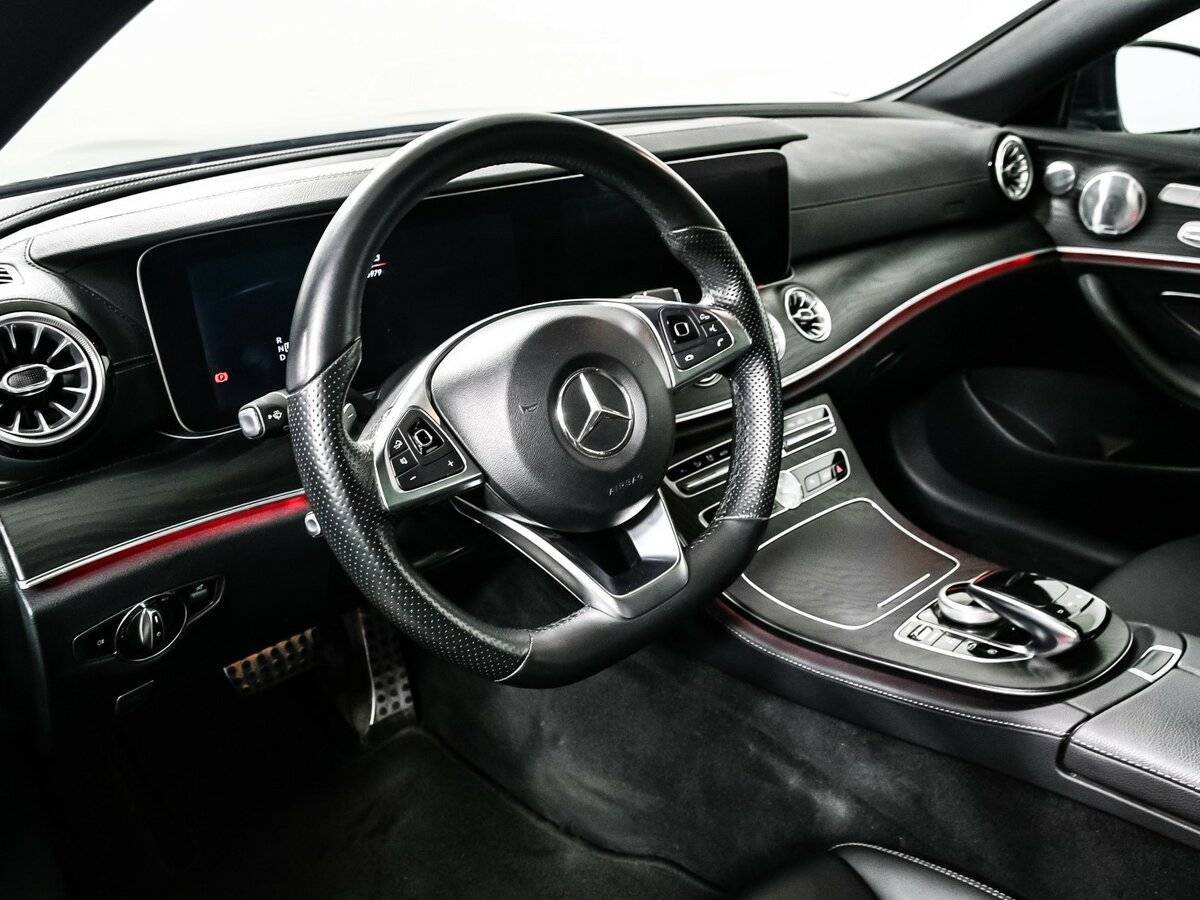 Mercedes-Benz E-Класс 2017 года с пробегом. Фото: #10