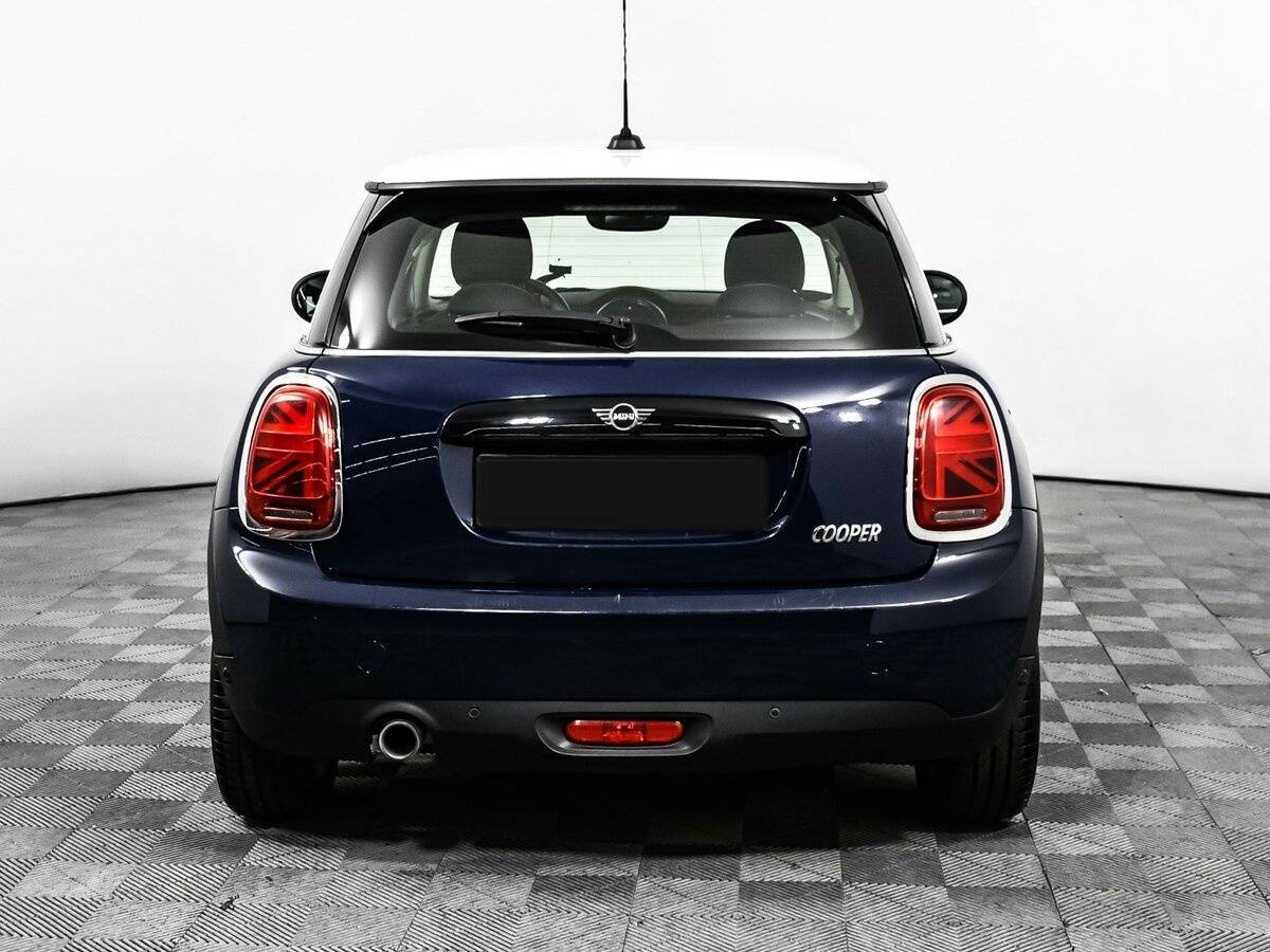 Mini Hatch 2018 года с пробегом. Фото: #5