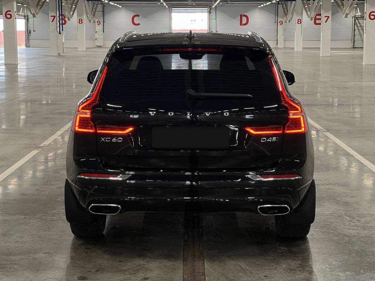 Volvo XC60 2018 года с пробегом. Фото: #5
