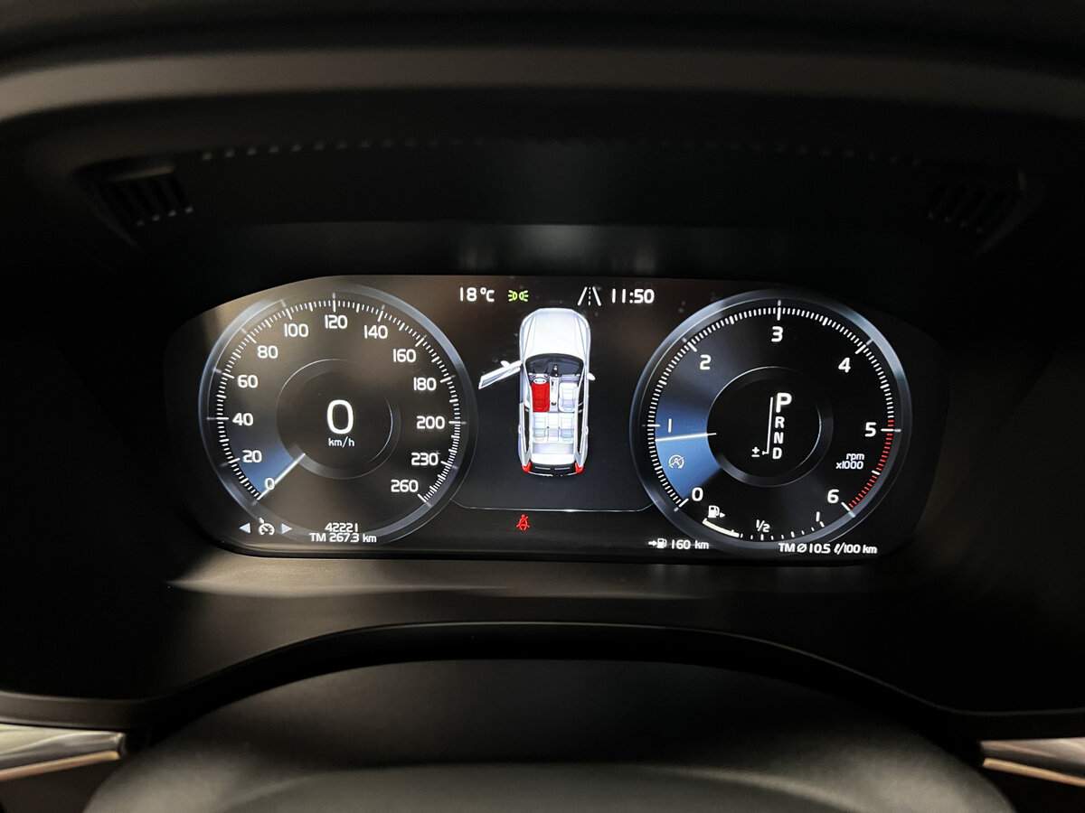 Volvo XC60 2018 года с пробегом. Фото: #12
