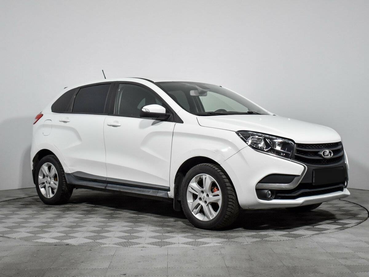 Б/У Лада (ВАЗ) ИКСРЭЙ 2016 года. Фото: #2