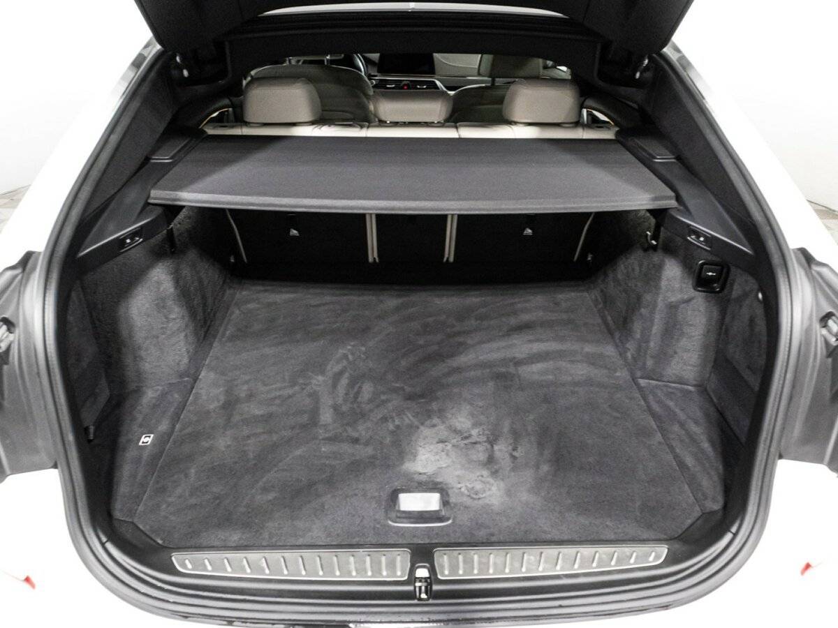 BMW 6 серии 2019 года с пробегом. Фото: #14