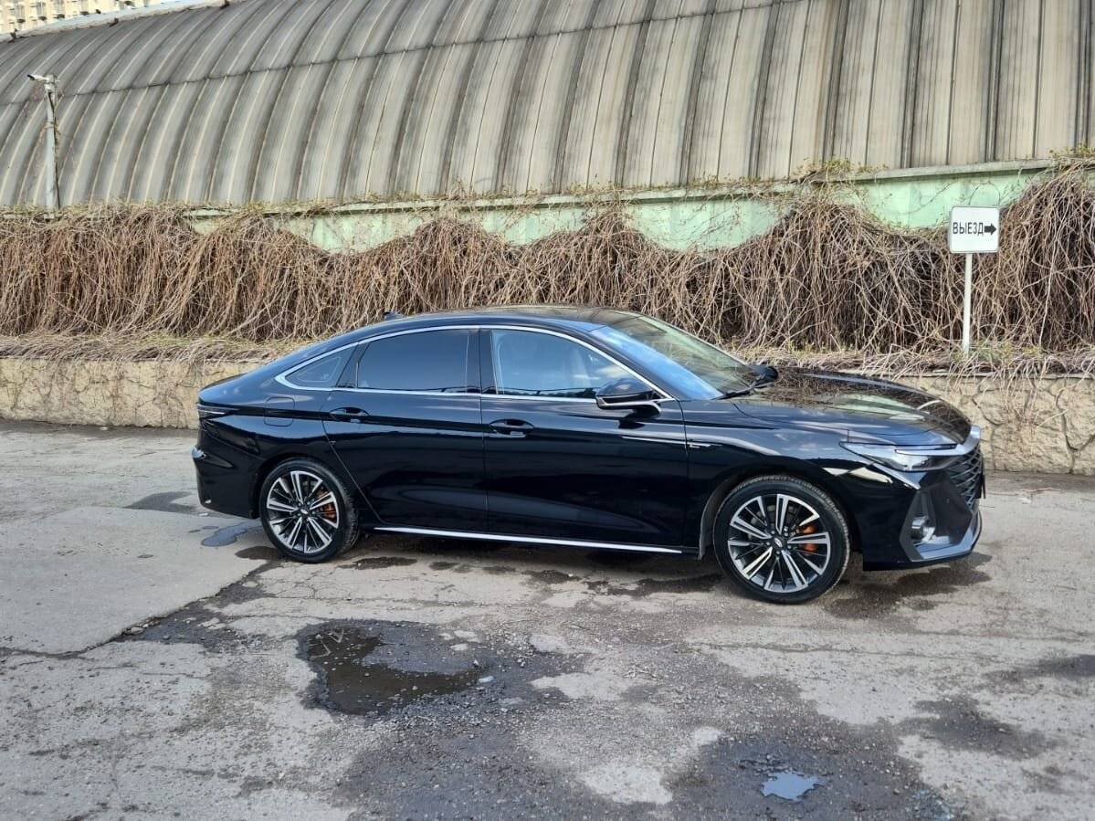 Chery Arrizo 8 2023 года с пробегом. Фото: #7