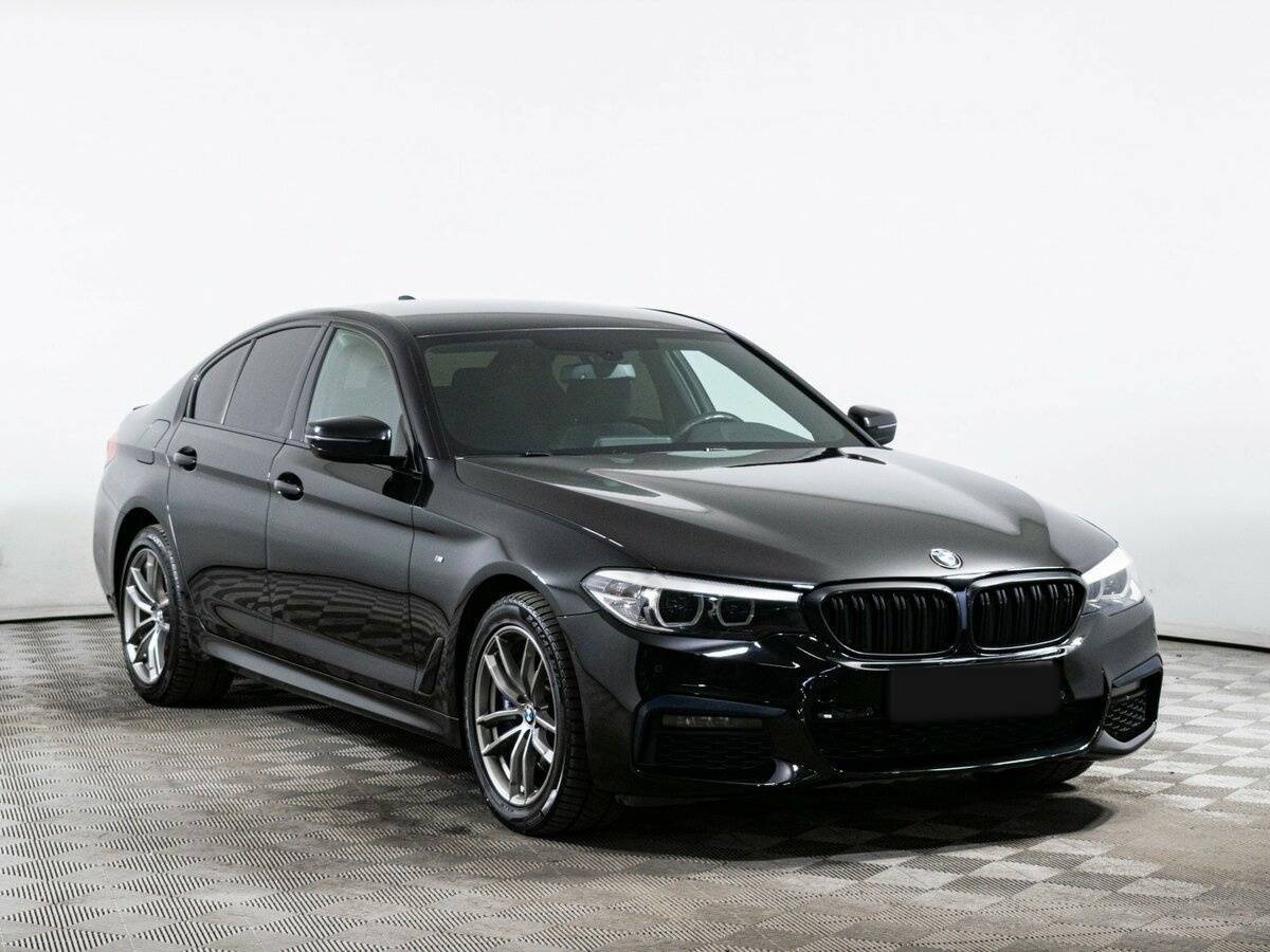 BMW 5 серии 2019 года с пробегом. Фото: #2