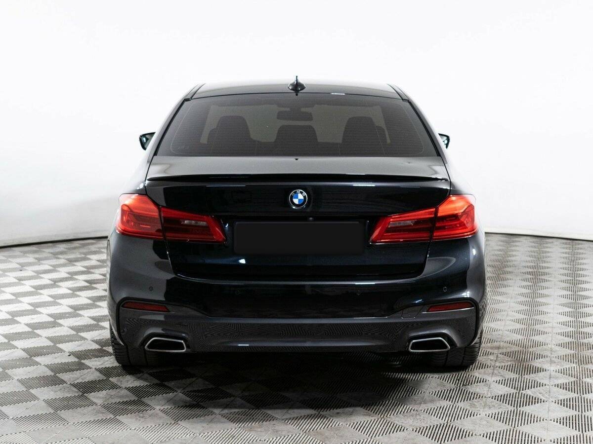 BMW 5 серии 2019 года с пробегом. Фото: #5