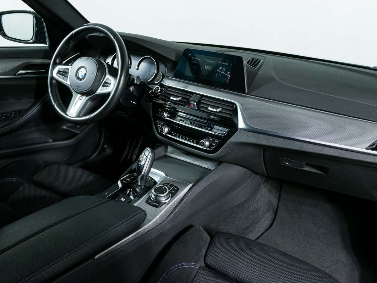 BMW 5 серии 2019 года с пробегом. Фото: #10