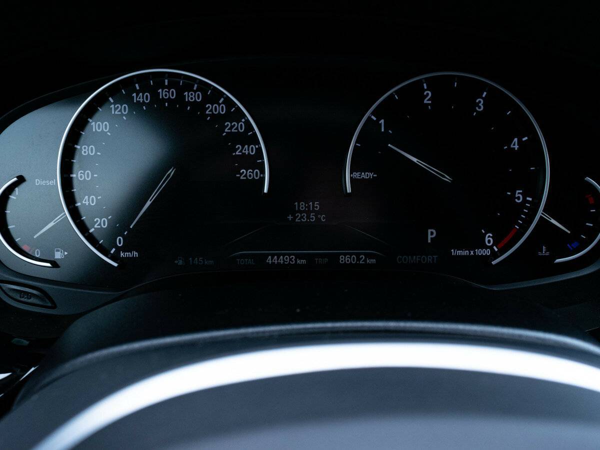 BMW 5 серии 2019 года с пробегом. Фото: #13