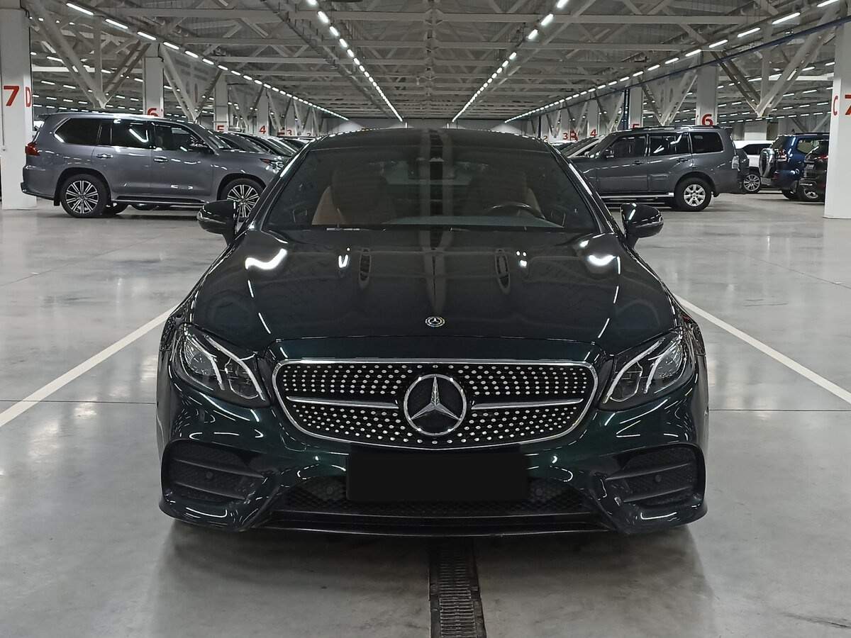 Mercedes-Benz E-Класс 2019 года с пробегом. Фото: #1