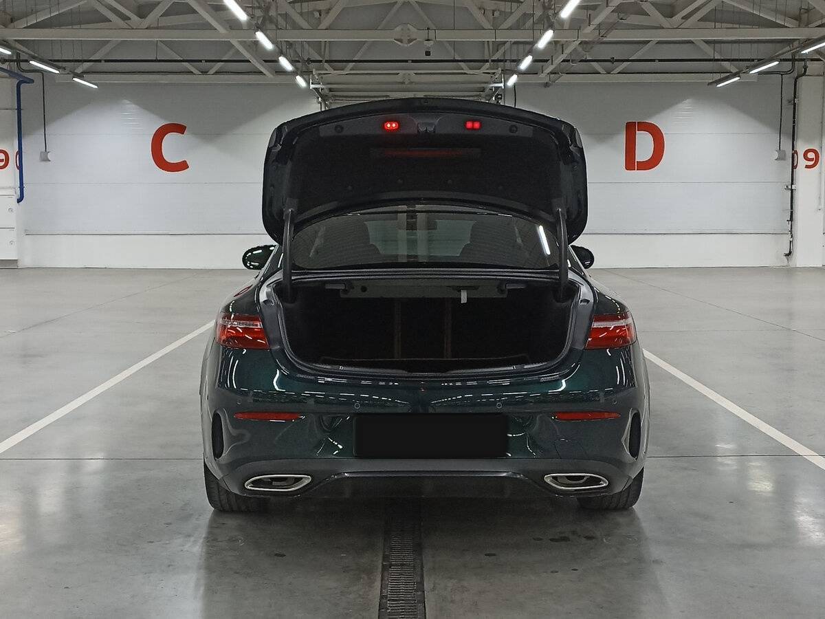 Mercedes-Benz E-Класс 2019 года с пробегом. Фото: #9