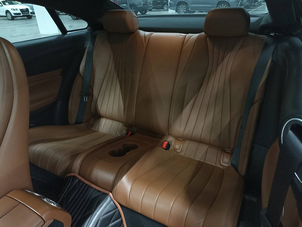 Mercedes-Benz E-Класс 2019 года с пробегом. Фото: #11