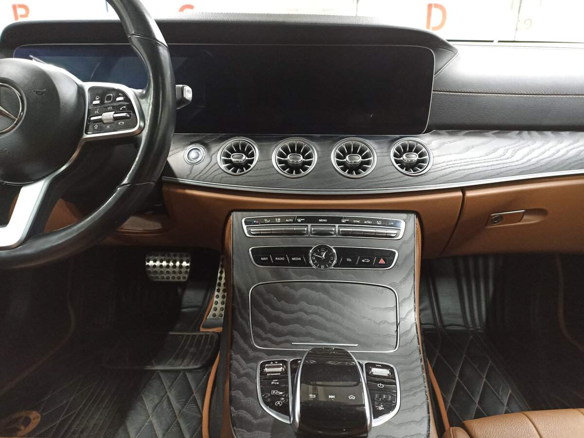 Mercedes-Benz E-Класс 2019 года с пробегом. Фото: #14