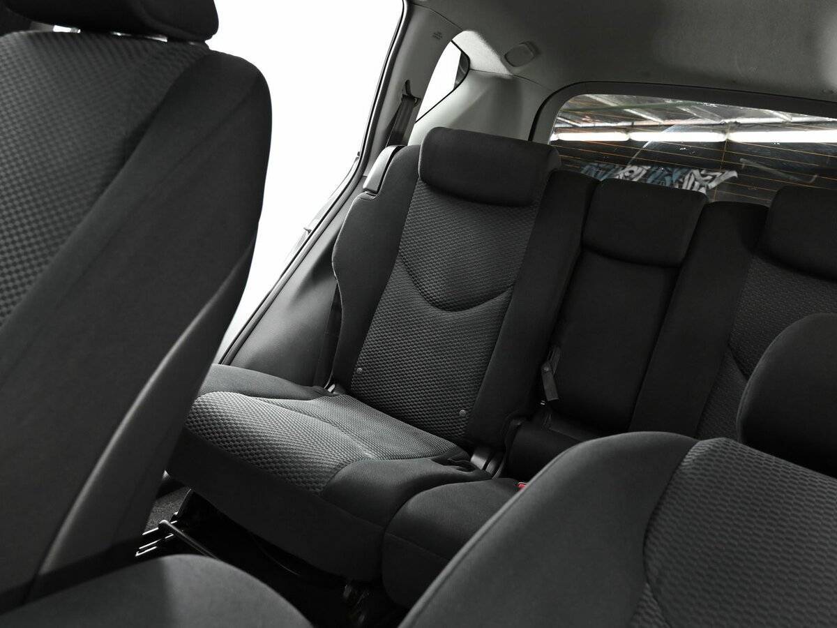 Toyota RAV4 2007 года с пробегом. Фото: #12