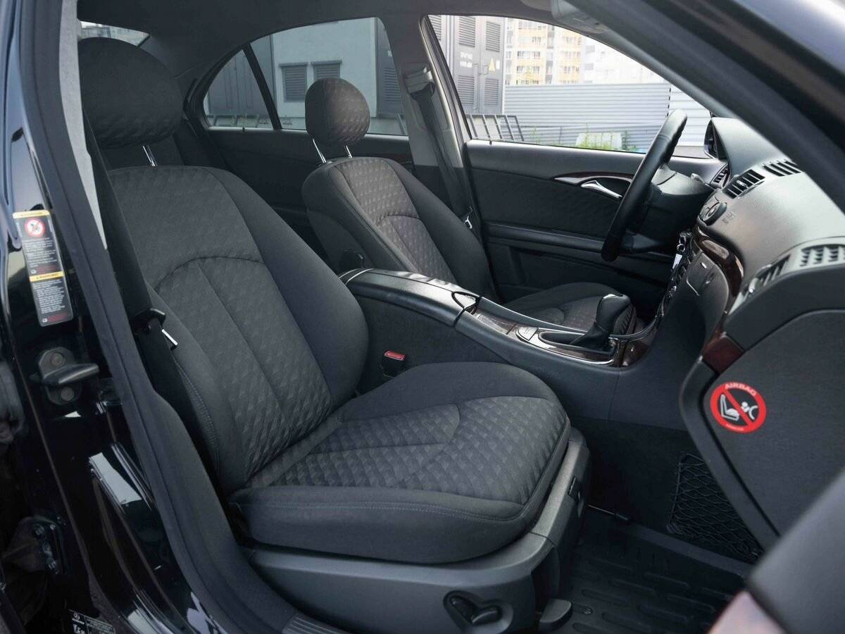 Mercedes-Benz E-Класс 2004 года с пробегом. Фото: #11