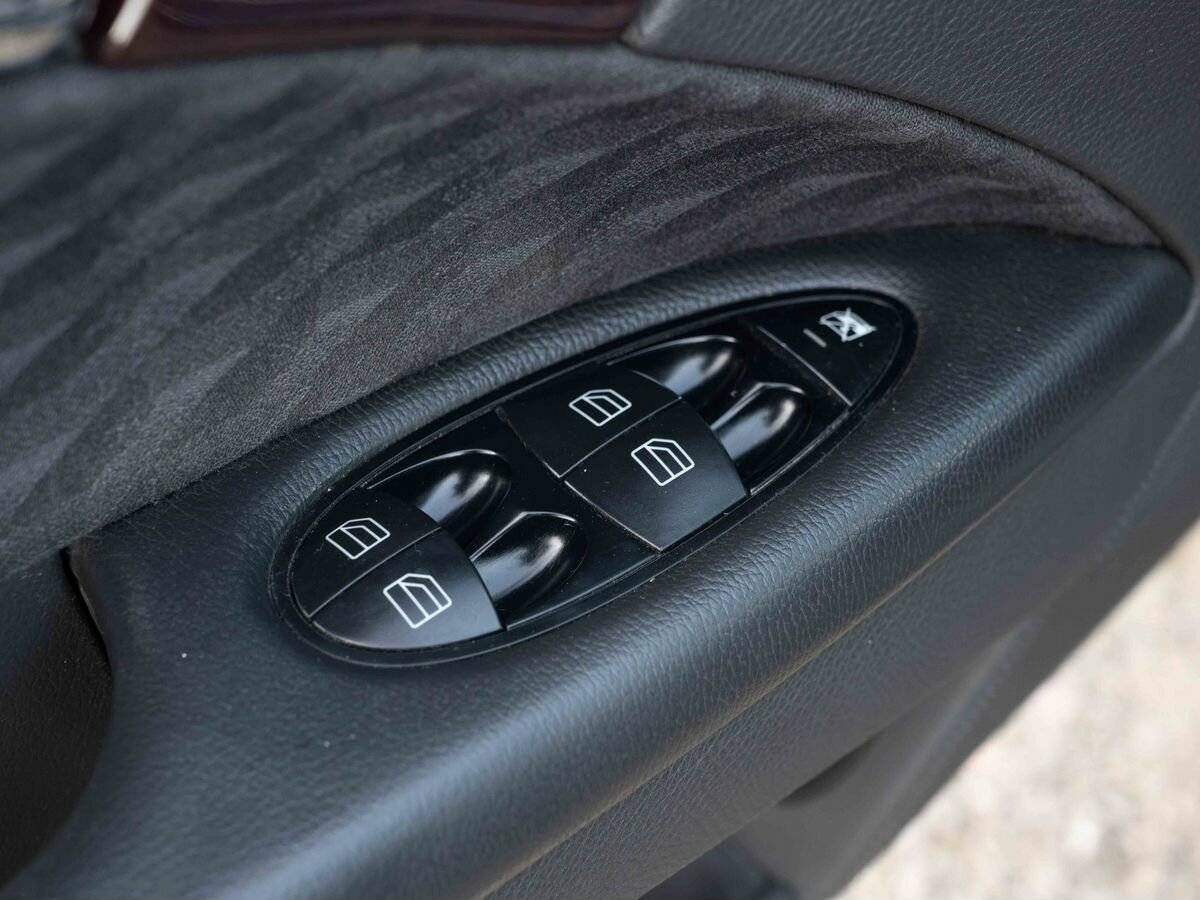 Mercedes-Benz E-Класс 2004 года с пробегом. Фото: #18