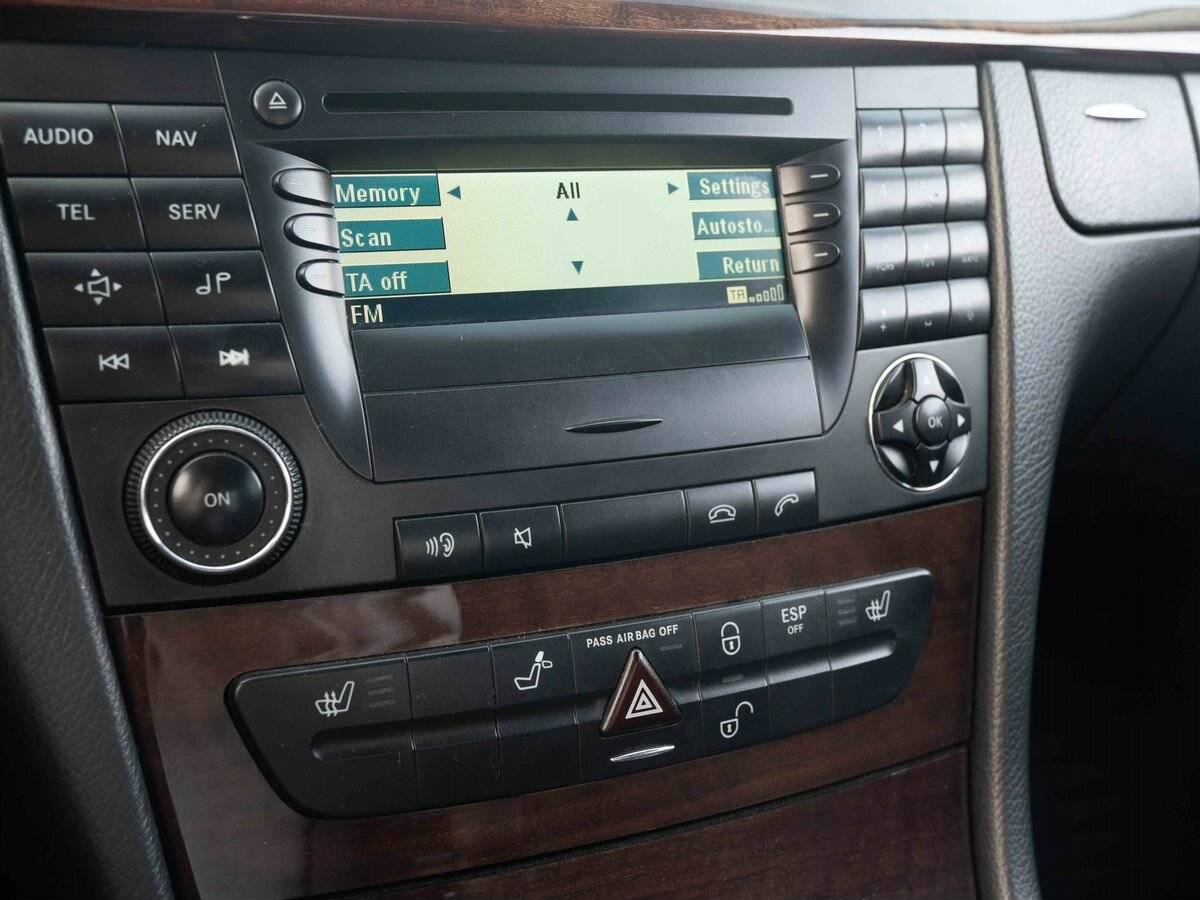 Mercedes-Benz E-Класс 2004 года с пробегом. Фото: #21