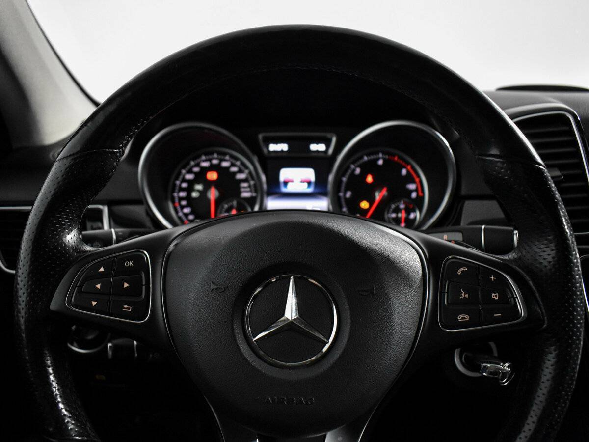 Mercedes-Benz GLE 2016 года с пробегом. Фото: #18